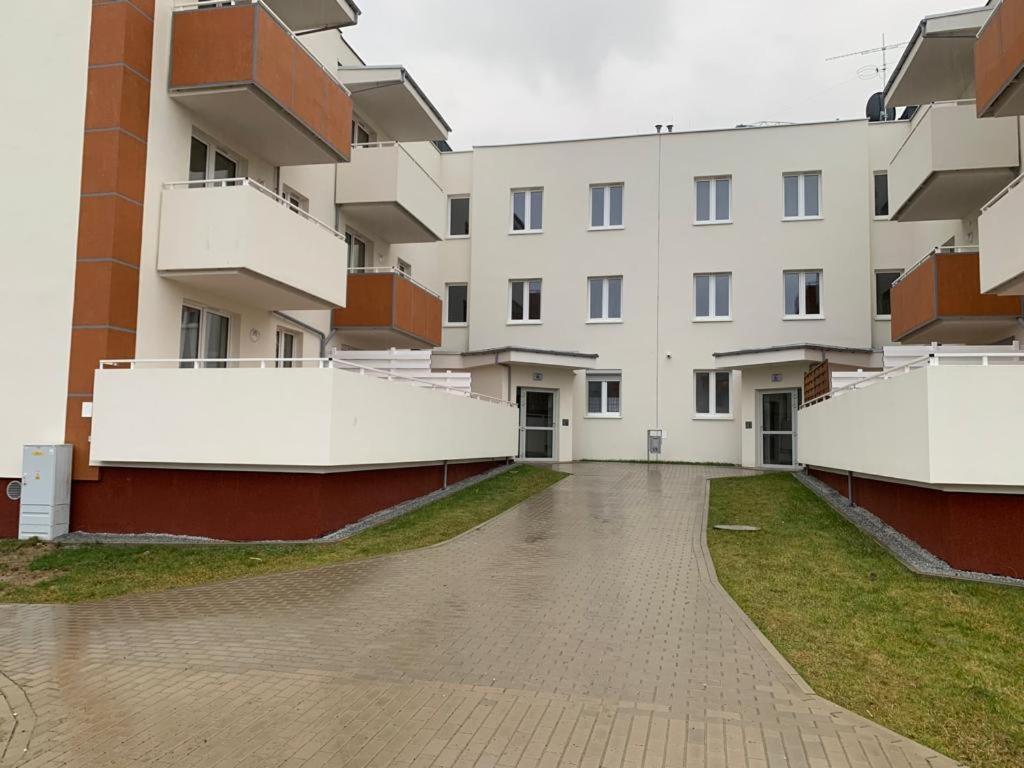Apartament - Brzeska For You Lubin  Ngoại thất bức ảnh